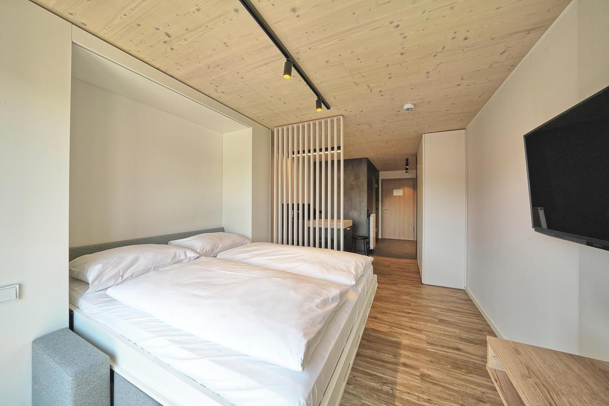 Timber One Boardinghouse Dorfen Apart otel Dış mekan fotoğraf